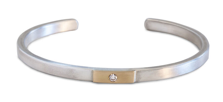 Armreif in Silber mit Goldbelötung und Brillant
